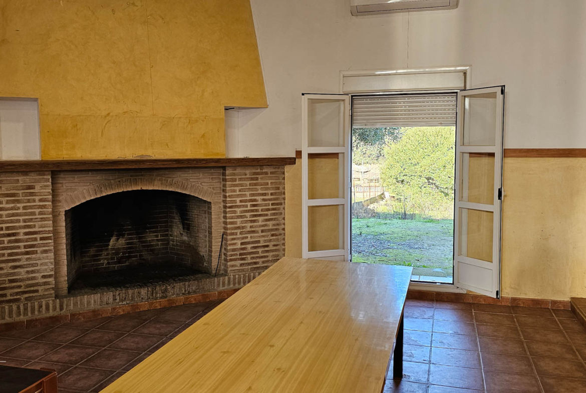 Chimenea de una de las estancias