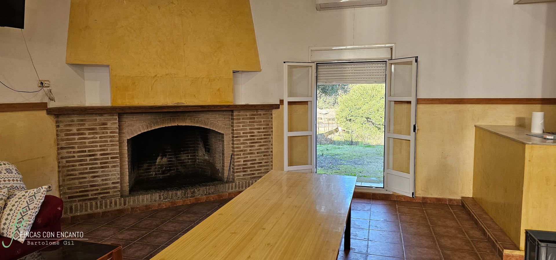 Chimenea de una de las estancias